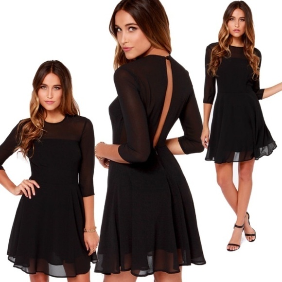 BB Dakota Dresses & Skirts - BB Dakota Shaelei Black Cocktail Dress Size 4 Sultry Back Cutout NWT’s